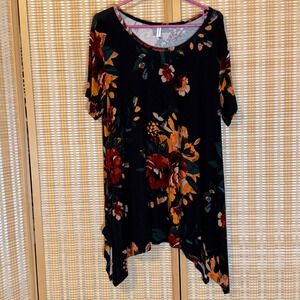 POPYOUNG Womens 2XL Black‎ Floral Handkerchief Hem Tunic Short Sleeve Top